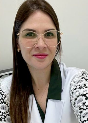 Dra. Aline Teixeira Leal