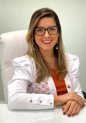 Dra. Camila Curado Santos